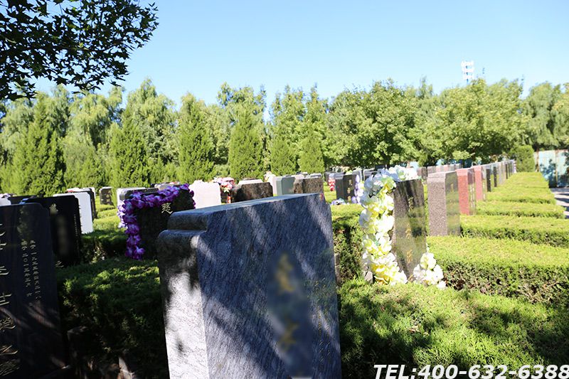 北京八宝山殡仪馆墓地价格收费是多少呢？选购墓地要注意什么？