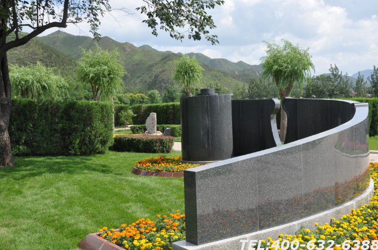北京古树墓地价格表是多少？买墓地都需要缴纳什么费用？