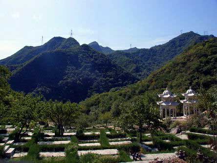 九公山陵园风景秀丽地域广博是最佳的墓葬之地