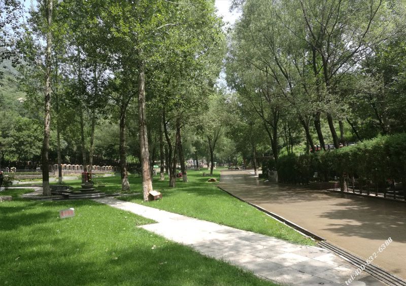 喜欢森林氧吧的墓地，推荐您来八达岭陵园选择
