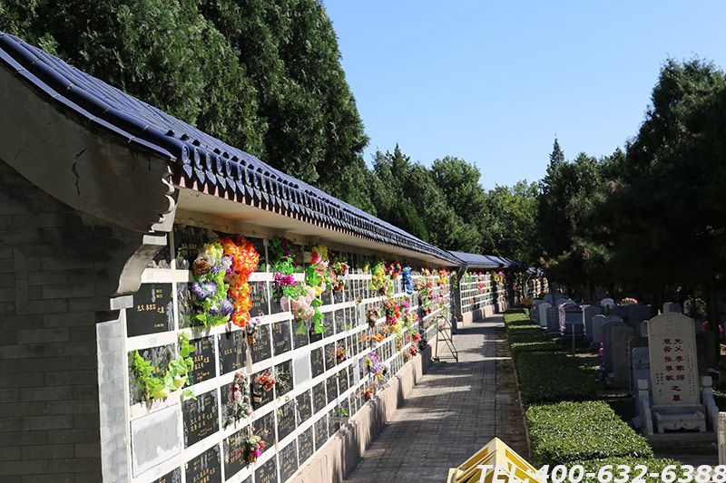 北京八宝山墓地价格表在哪里找？八宝山墓地在什么位置？