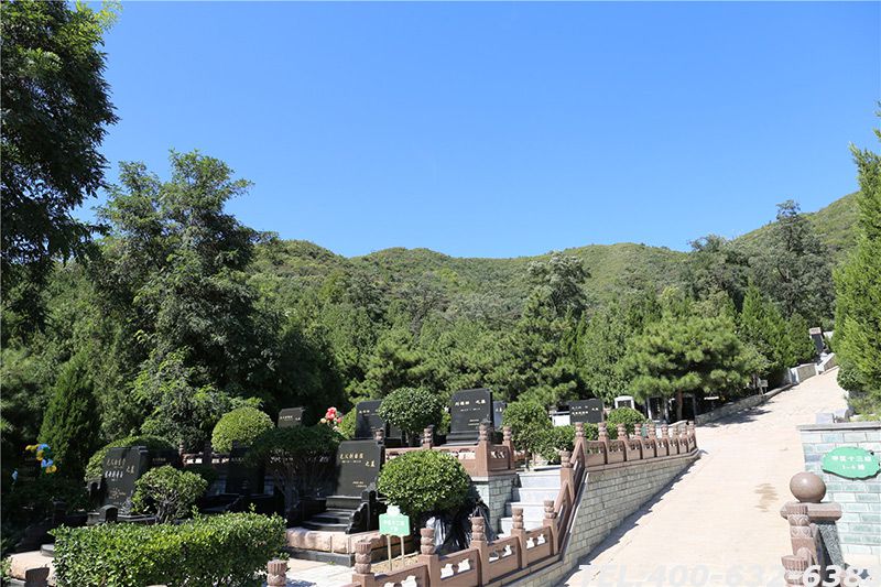 北京合法墓地价格高不高？不合法墓地有什么坏处？