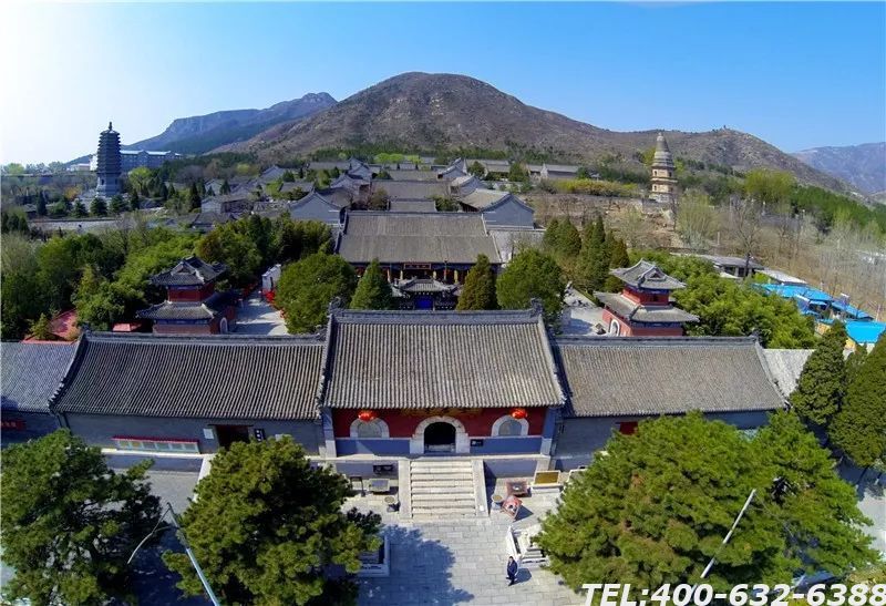北京密云墓地价格表在哪里查找？墓地管理费多少年交一次？