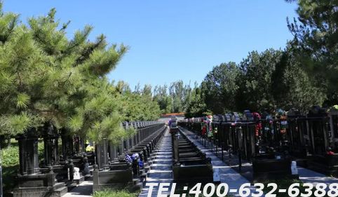 顺义区潮白陵园停车场车位多不多？祭扫方便不方便？