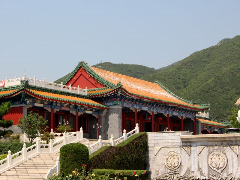 北京市昌平区天寿陵园在哪里?陵园的墓碑类型怎么样?