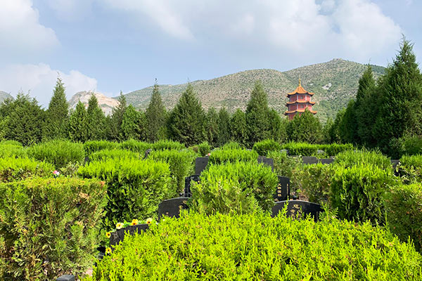 北京名人最多的墓地 怎样才能买到优质的墓地